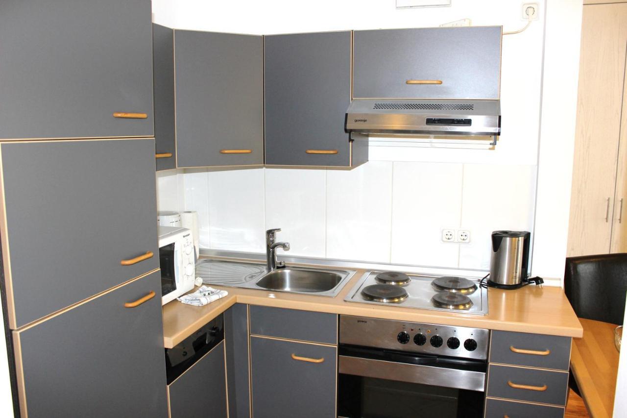 A-partment • - Rodenkirchen Apartment Köln